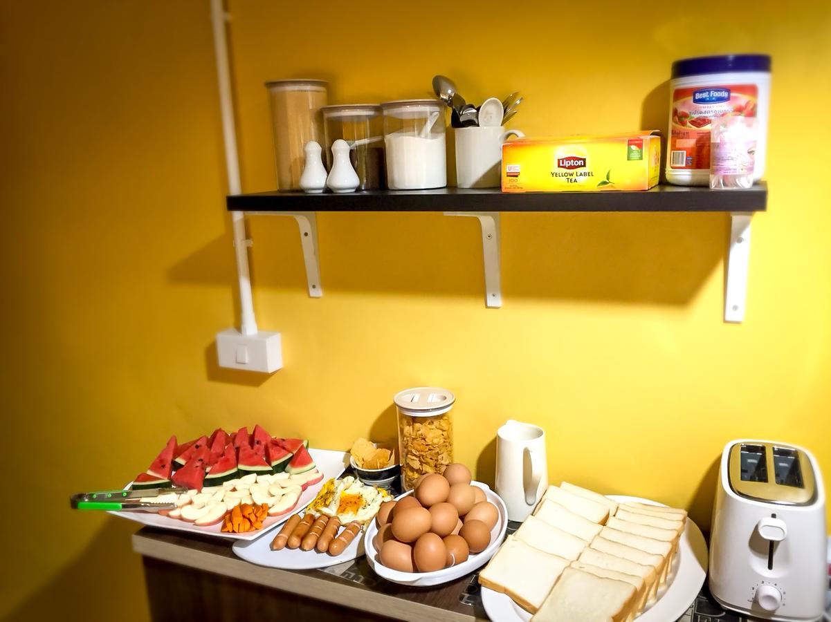 Artistel (Adults Only) Hostel Чиангмай Екстериор снимка